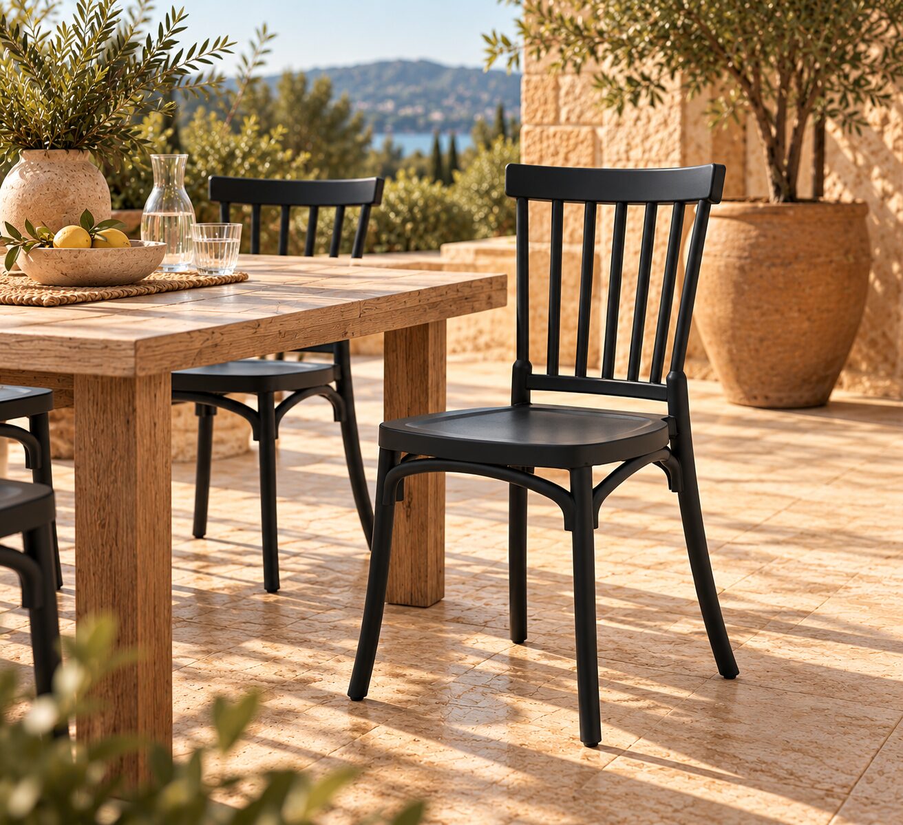 Silla MILOS 43, apilable, tratamiento anti UV, polipropileno antracita